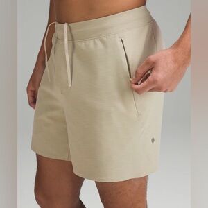 like new lululemon balancer shorts